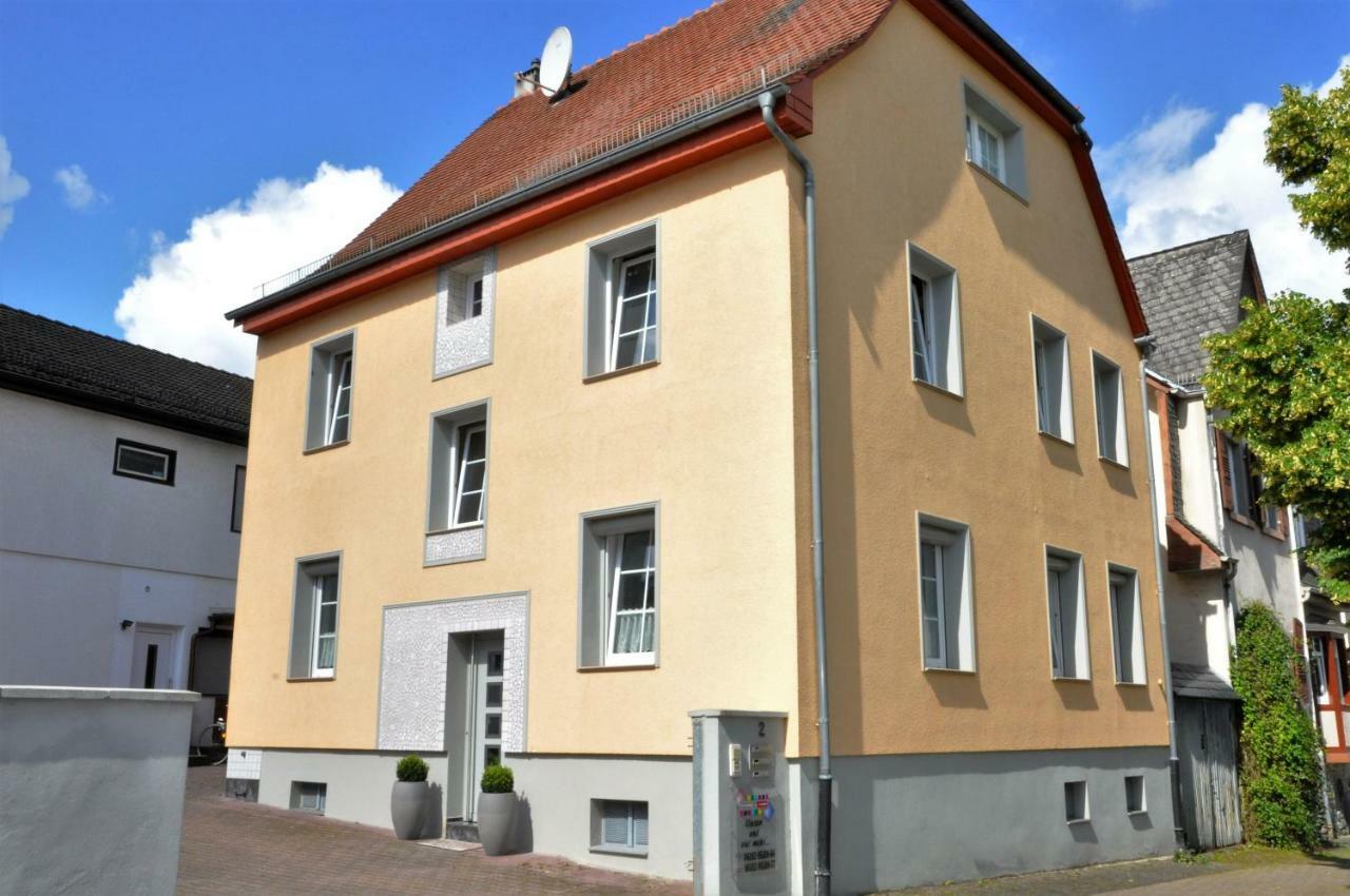 Apartmenthaus Am Zimmerplatz Hofheim am Taunus Ngoại thất bức ảnh