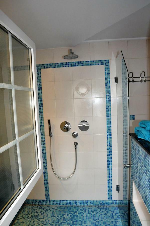 Apartmenthaus Am Zimmerplatz Hofheim am Taunus Ngoại thất bức ảnh