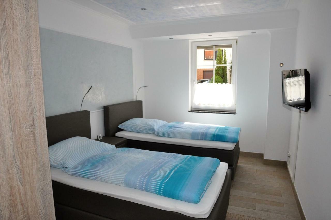 Apartmenthaus Am Zimmerplatz Hofheim am Taunus Ngoại thất bức ảnh